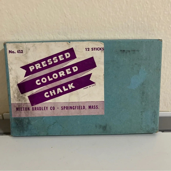 Vintage Milton Bradley Pressed Colored Chalk - Picture 2 of 5